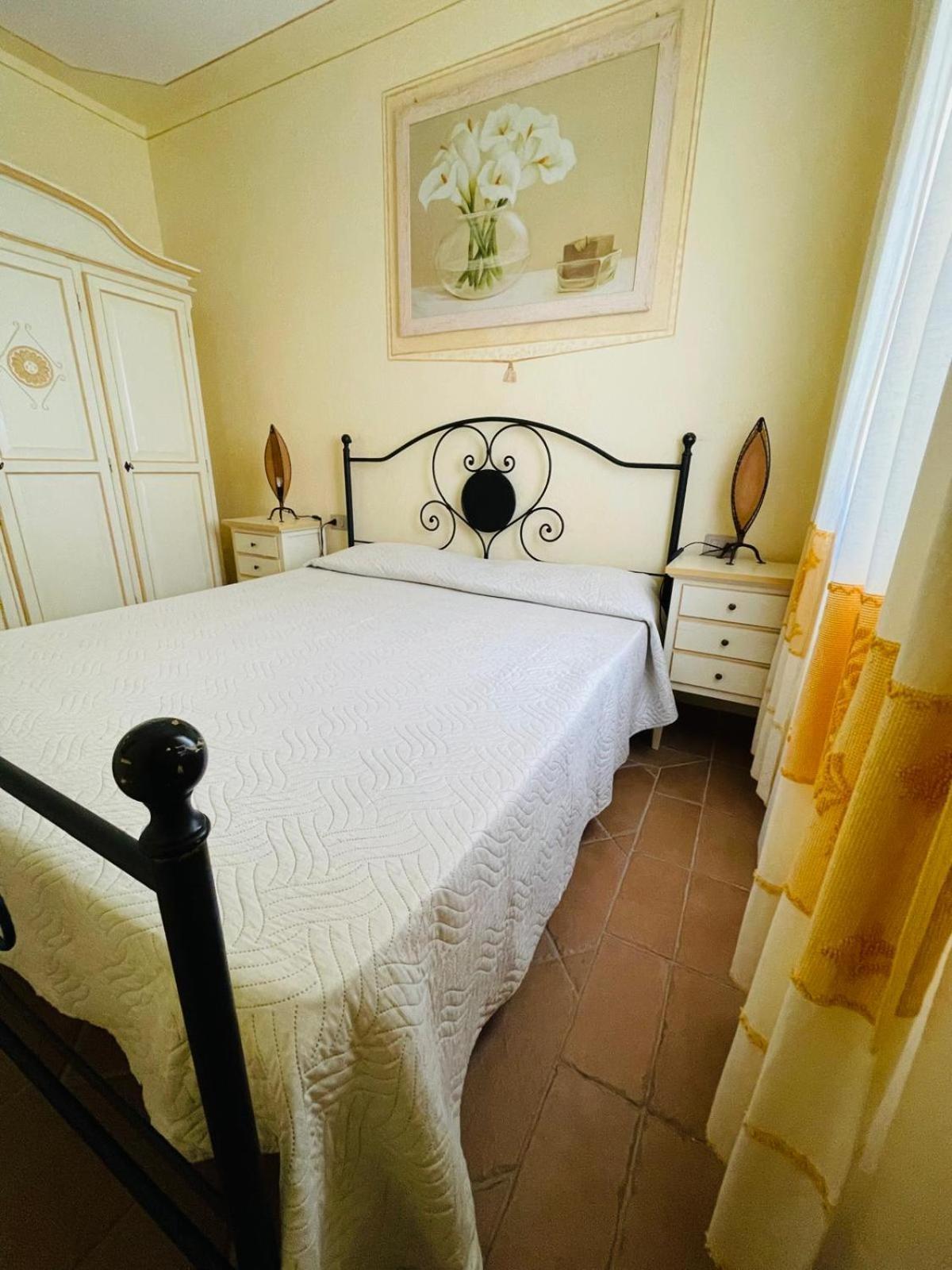 Appartamento Le Querce Vaccileddi Exteriör bild